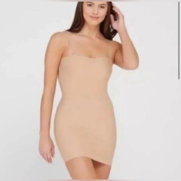 SPANX BUNDLE 3 PC‎ - Picture 2 of 4